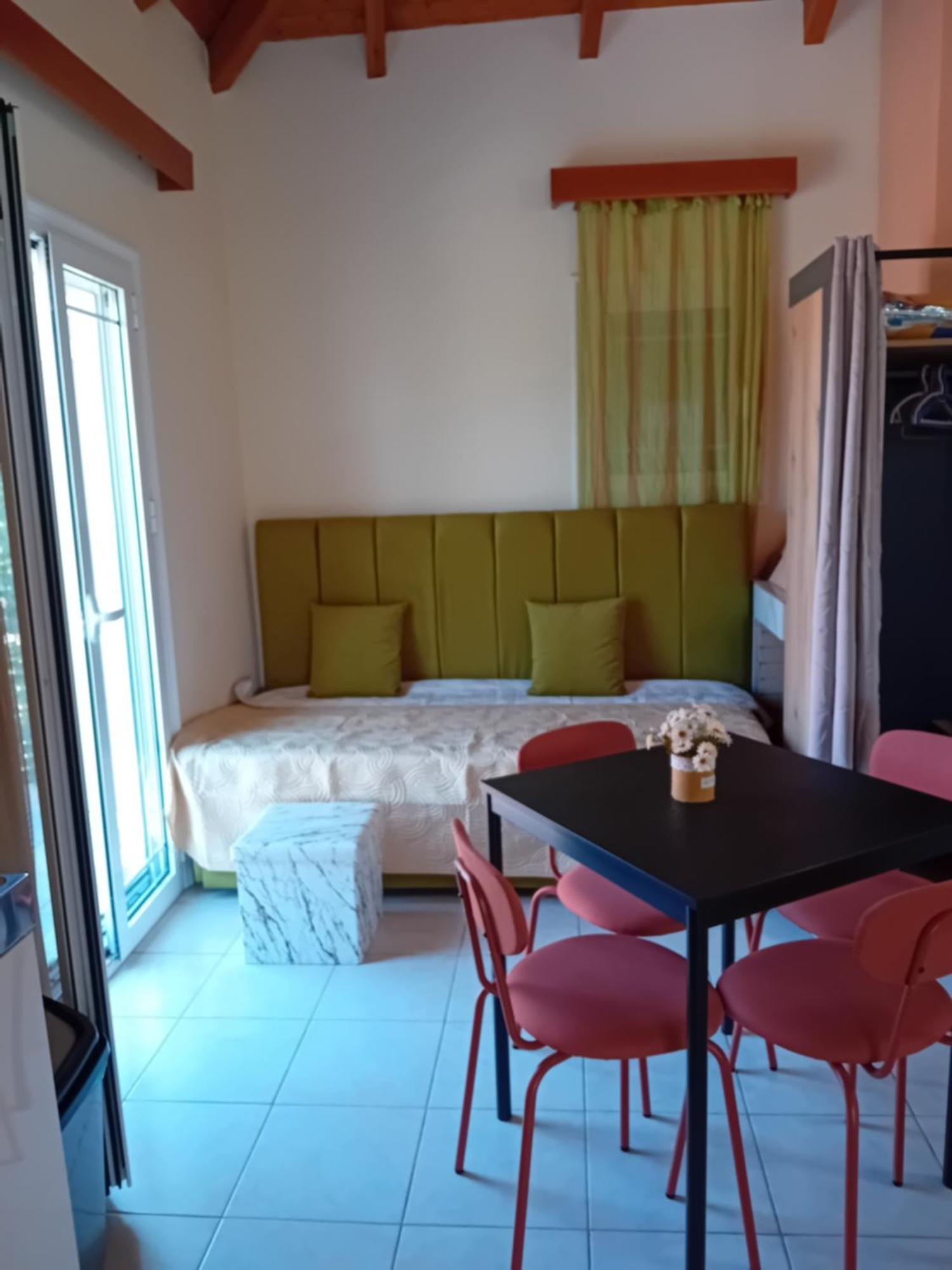 Valta'S Room Paleros 外观 照片